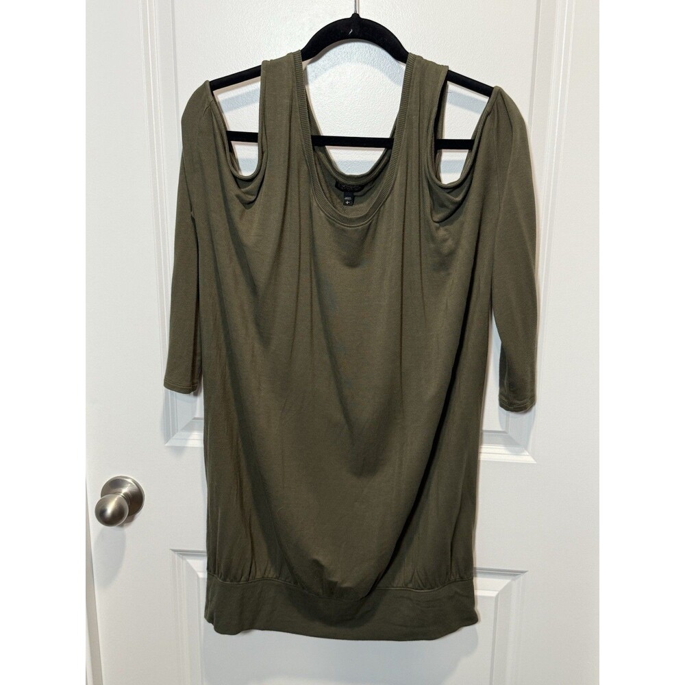 Express Olive Green Cold Shoulder Tunic Top 3/4 Sleeve Banded‎ Hem Large L Edgy